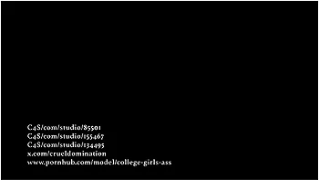 Riech an meinem Arsch, dreckige Hure! Öffne den Mund für meinen Slip!