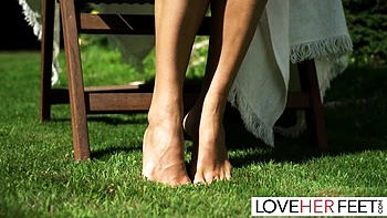 Vince folla pies en footjob fetiche