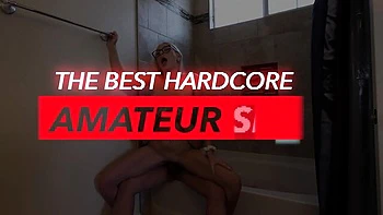 Вичинг Ксочи сосет большой член от первого лица