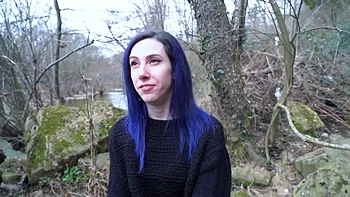 Ava e Ashley, MILFs lésbicas francesas com peitos grandes e tatuagens