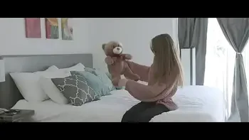 Foster stepDaughter Caught stepMom & stepDad Spying On Her- Havana Bleu, Jessa Rosae