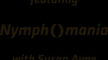 Sexy checa Susan Ayn con fetish de pis golden shower