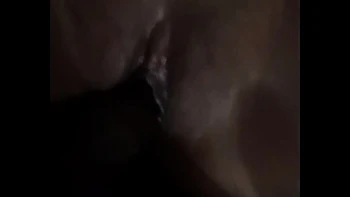 Pute mignonne desi baise durement avec éjac POV