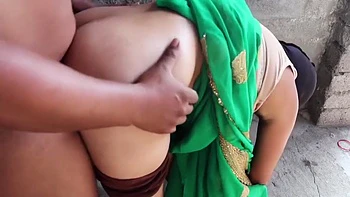 Индийская невеста в первую ночь жарко трахалась