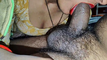 Индийская жена сосет горячую сперму