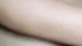 Голая индийская девчонка одна