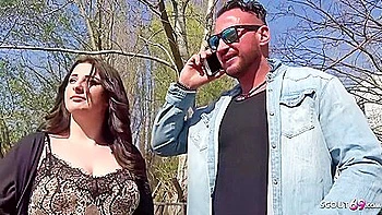 Teen gordinha Elisa trai o namorado em casting público de quatro