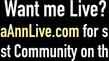 Os peitos e bunda enormes de Julia Ann