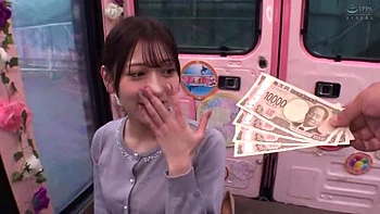 Marido corno assiste esposa sendo fodida