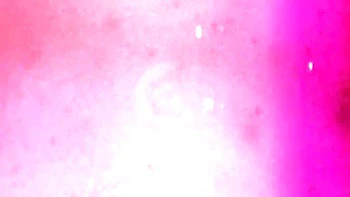 Trans sensual Poppy se masturba sola