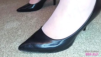 MILF e tia caseiras com peitos naturais grandes, vadias amadoras sujas