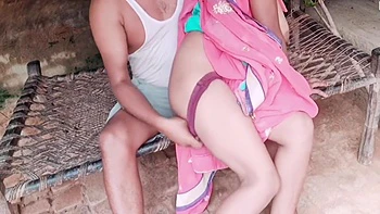 Оттрахал свою пышную брюнетку невестку