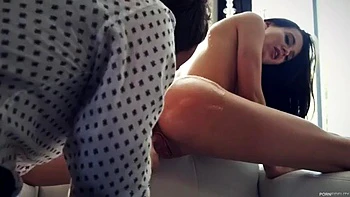 Лана Роудс жестко трахнута: минет, догги, наездница