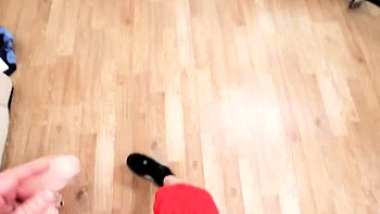 Angelina Diamanti se come y se toca en POV hardcore