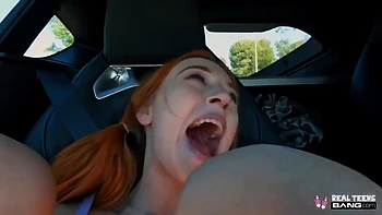 Молодая рыжая Мэди Коллинз жестко трахается