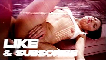 Brandi Lyons supplie pour 3 bites, anal et déglutition