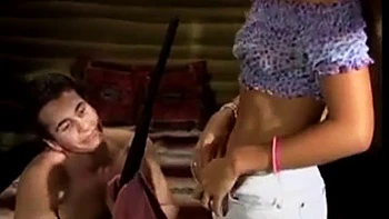 Catalina fickt und bläst im Doggy und Cowgirl Stil