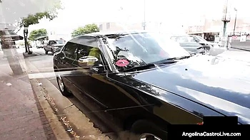 Angelina Castro wird von Ralph Long im Reverse Cowgirl gefickt