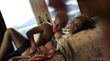 Шикарные сиськи Chanel Preston в минете и миссионерке