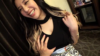 Amateur mit großen Titten beim heftigen Ficken