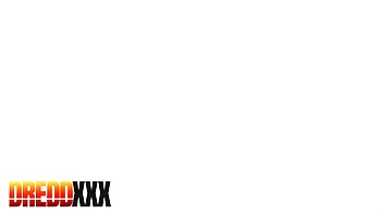 Loira adolescente anal com punheta interracial