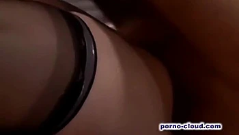 Interracial Dreier mit Julia Snow und Chefin Milf