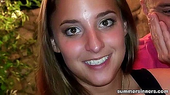 Вечеринка на улице с глубоким горлом и групповым трахом