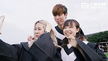 On échange nos meufs pour baiser la salope asiatique de mon pote