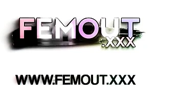 Tgirl trans enchaîne pipe et baise anale hardcore sans capote