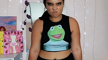 Japonesa rellenita con culo grande en porno casero