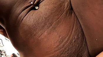 Milf negra Fernanda fodida forte interracial