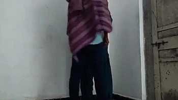 Bhabhi embarazada follada en la cocina por Devar - historia india rural