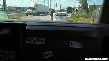 Jeune blonde brésilienne de 18 ans larguée