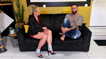 Sally, milf tatuada con tetas grandes y más puta que nunca