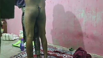 Fille indienne Desi baisée fort - 85M vues