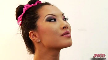 Pipe, levrette et chevauchement hardcore