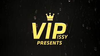 Vivid Violette Pure baise anale hardcore et pisse