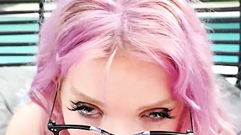 Gorgeous babe's big-tits blowjob POV