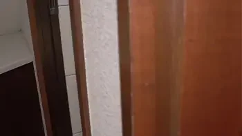 もうイってるってばぁっ！家事代行サービスで派遣されてきた美人お手伝いさんの弱みに付け込み追撃ピストン強●中出し！ 第2弾 Part 2