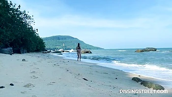 Sakura Hell's Beach Fingering and Pussy Play