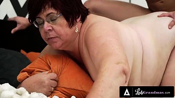 Thick Redhead Cougars and Pawgs Anal & Deepthroat Mix