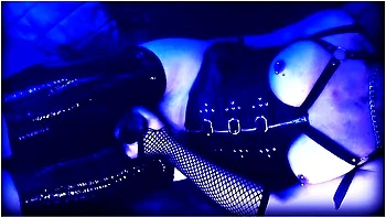 Shiny Plastic Wrapped Stumpy Slut Brings Herself To Orgasm