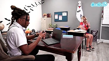 Kaby Snow and Lola Cheeks's blowjob porn by Cam Soda