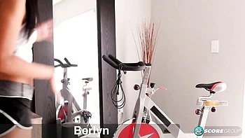 Ebony Thots - workout scene