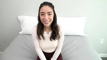 Cute Teen 18+ Amateur With Tan Lines Makes Her First Amateur Porn