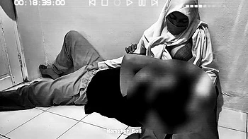 Damn! Caught On Video: Malay Student 18+ Gets Handjob